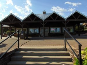 Overlook Cafe Rolling Hill Zoo