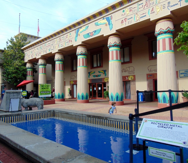 Memphis Zoo Entrance